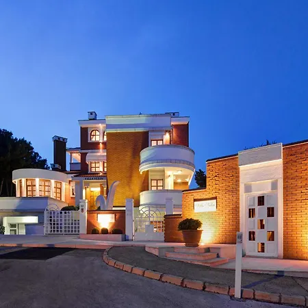 Vulin בית הארחה