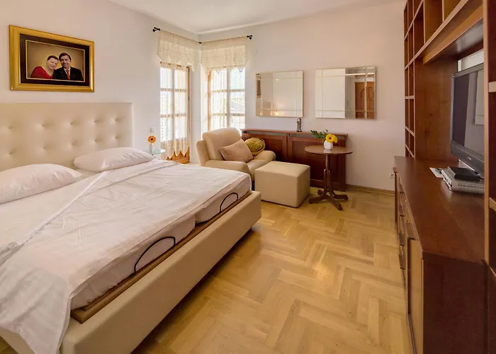 Guest house Vulin 4*